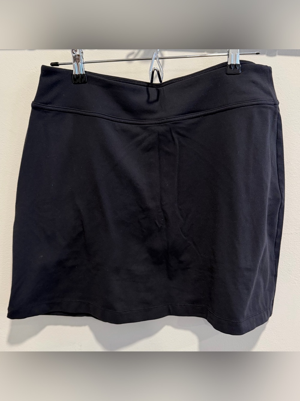Athleta Classic Black A-Line Skort Built-In Shorts Hidden Pocket Skirt Size M